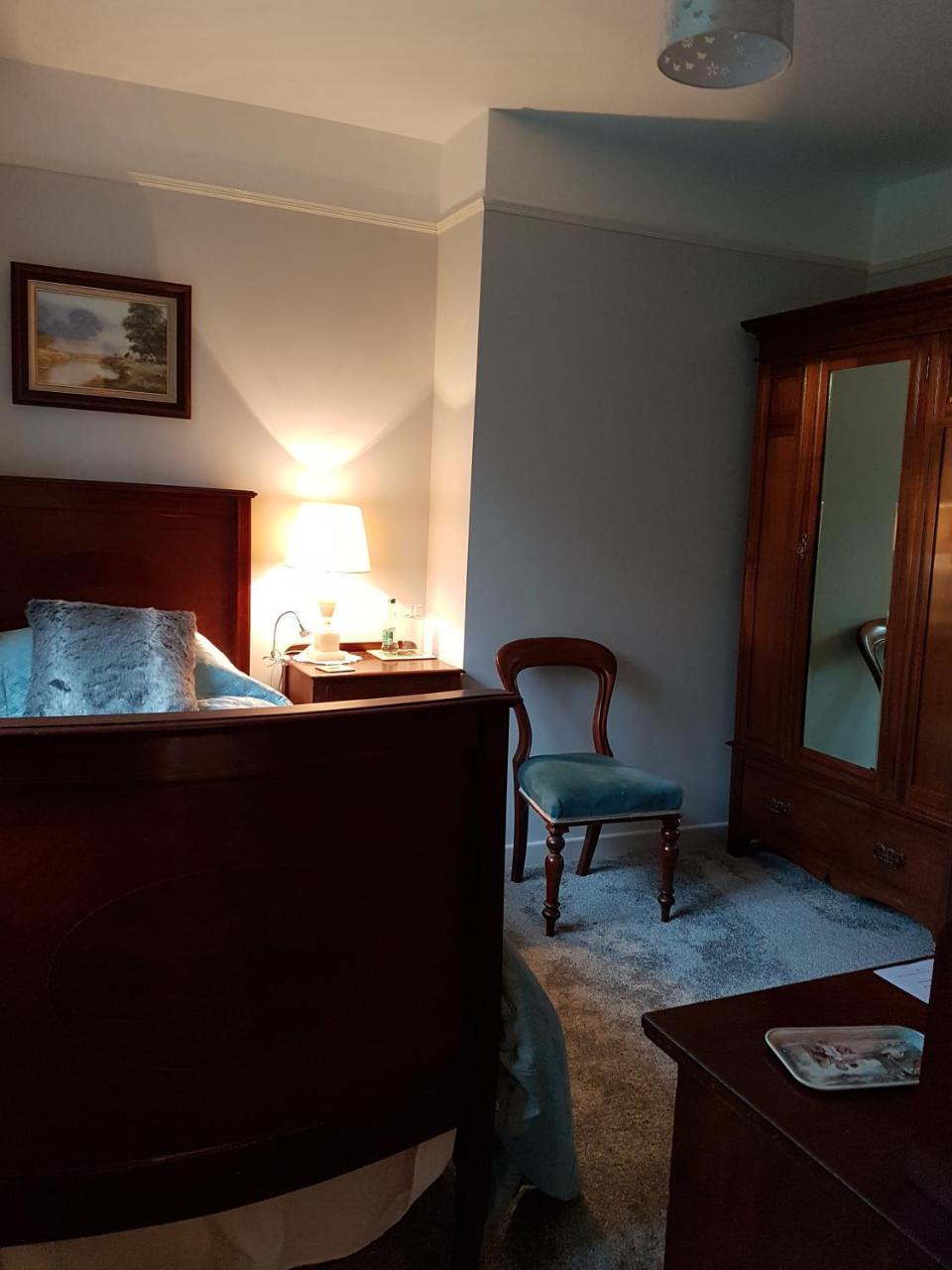 Brookvale Bed & Breakfast Wellingtonbridge Екстериор снимка