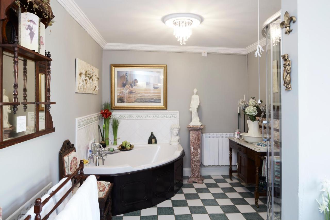 Brookvale Bed & Breakfast Wellingtonbridge Екстериор снимка